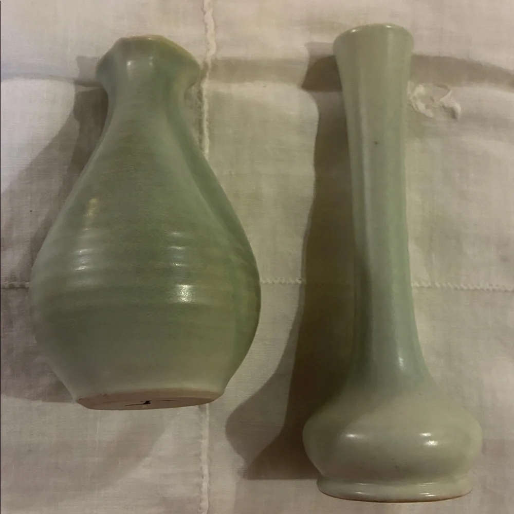 Red-Wing USA Easter Green Ceramic Vases Set/2 Redwing VTG Lithe RS Lang Indented
